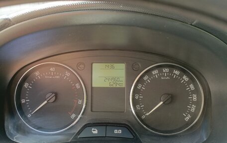 Skoda Fabia II, 2013 год, 300 000 рублей, 4 фотография