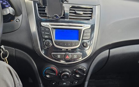 Hyundai Solaris II рестайлинг, 2011 год, 799 000 рублей, 12 фотография