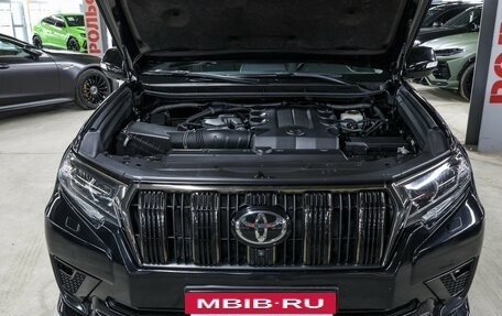 Toyota Land Cruiser Prado 150 рестайлинг 2, 2021 год, 5 849 000 рублей, 10 фотография