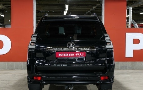 Toyota Land Cruiser Prado 150 рестайлинг 2, 2021 год, 5 849 000 рублей, 7 фотография