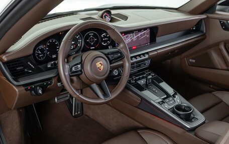 Porsche 911, 2020 год, 14 290 000 рублей, 16 фотография