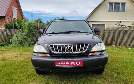 Lexus RX IV рестайлинг, 2003 год, 820 000 рублей, 1 фотография