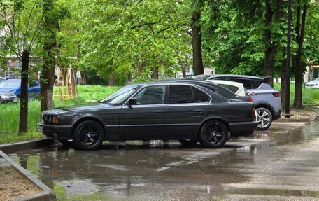 BMW 5 серия, 1988 год, 350 000 рублей, 2 фотография