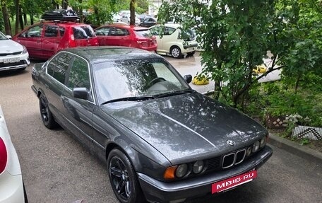 BMW 5 серия, 1988 год, 350 000 рублей, 4 фотография