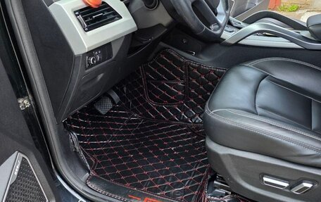 Geely Atlas I, 2019 год, 1 700 000 рублей, 14 фотография