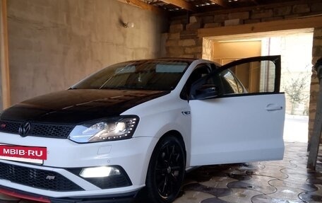 Volkswagen Polo VI (EU Market), 2018 год, 1 800 000 рублей, 12 фотография