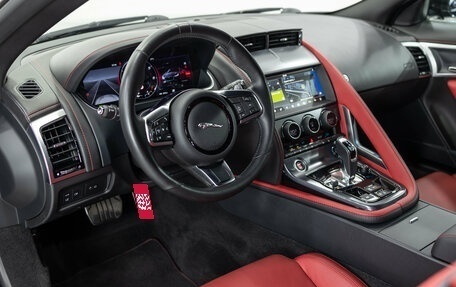 Jaguar F-Type I рестайлинг 2, 2020 год, 6 490 000 рублей, 10 фотография
