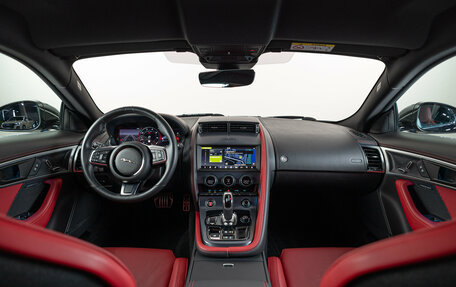Jaguar F-Type I рестайлинг 2, 2020 год, 6 490 000 рублей, 25 фотография