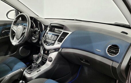 Chevrolet Cruze II, 2012 год, 780 000 рублей, 10 фотография