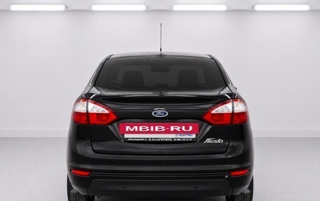 Ford Fiesta, 2015 год, 747 000 рублей, 3 фотография