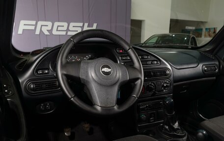Chevrolet Niva I рестайлинг, 2010 год, 479 000 рублей, 6 фотография