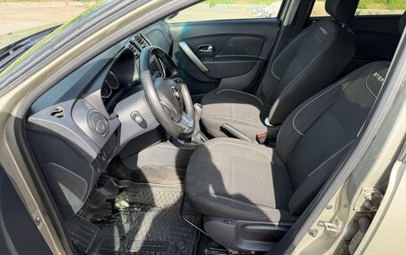 Renault Sandero II рестайлинг, 2018 год, 900 000 рублей, 9 фотография