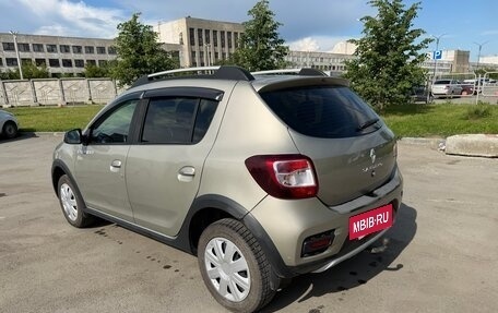 Renault Sandero II рестайлинг, 2018 год, 900 000 рублей, 5 фотография
