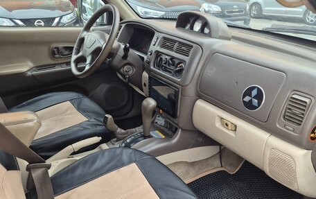 Mitsubishi Pajero Sport II рестайлинг, 2000 год, 289 000 рублей, 9 фотография