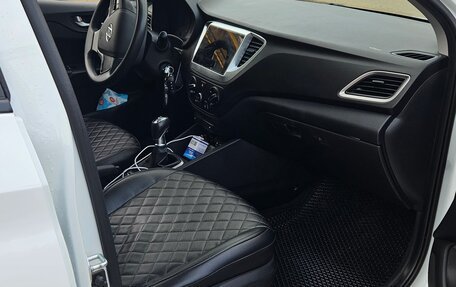 Hyundai Solaris II рестайлинг, 2017 год, 1 080 000 рублей, 8 фотография