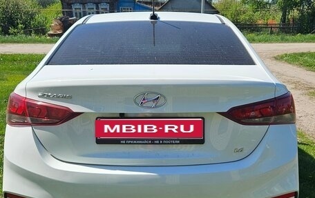 Hyundai Solaris II рестайлинг, 2017 год, 1 080 000 рублей, 2 фотография