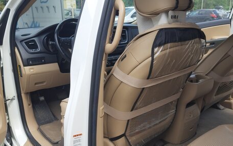 KIA Carnival III, 2019 год, 2 940 000 рублей, 20 фотография