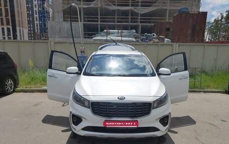 KIA Carnival III, 2019 год, 2 940 000 рублей, 9 фотография