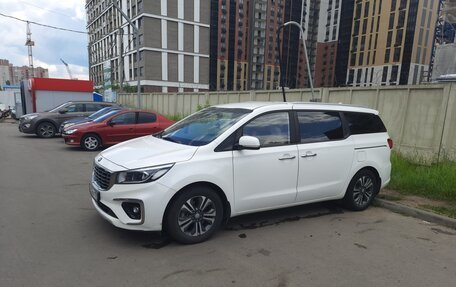 KIA Carnival III, 2019 год, 2 940 000 рублей, 40 фотография