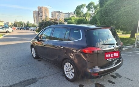 Opel Zafira C рестайлинг, 2012 год, 650 000 рублей, 5 фотография