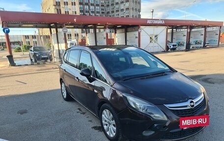 Opel Zafira C рестайлинг, 2012 год, 650 000 рублей, 3 фотография