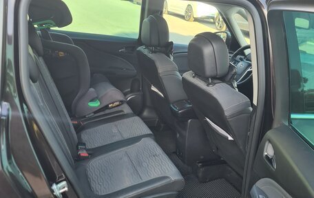 Opel Zafira C рестайлинг, 2012 год, 650 000 рублей, 10 фотография