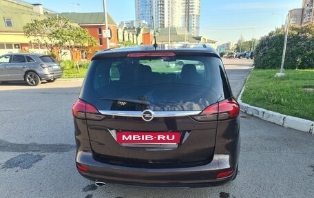 Opel Zafira C рестайлинг, 2012 год, 650 000 рублей, 4 фотография