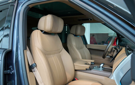 Land Rover Range Rover IV рестайлинг, 2026 год, 23 800 000 рублей, 9 фотография