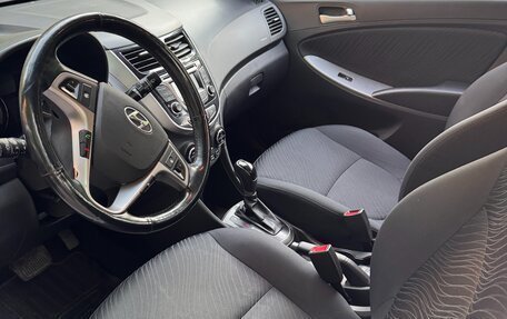 Hyundai Solaris II рестайлинг, 2014 год, 700 000 рублей, 8 фотография