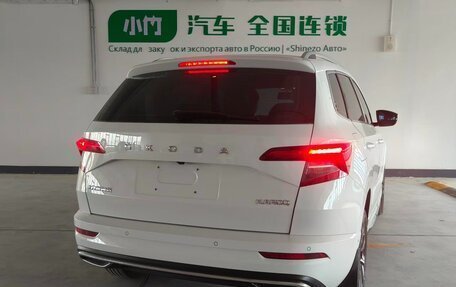 Skoda Karoq I, 2022 год, 1 915 000 рублей, 5 фотография