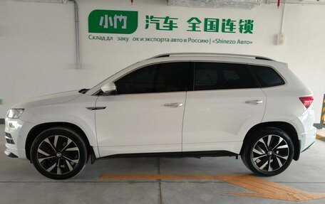 Skoda Karoq I, 2022 год, 1 915 000 рублей, 8 фотография