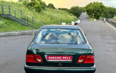 Mercedes-Benz E-Класс, 1998 год, 430 000 рублей, 4 фотография