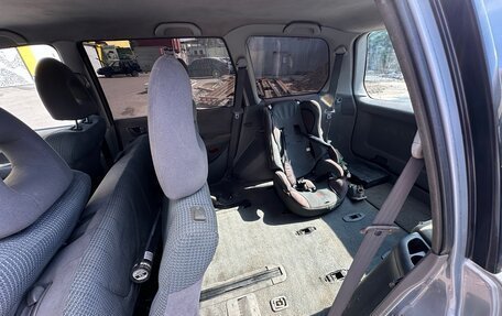 Mitsubishi Space Wagon III, 2003 год, 430 000 рублей, 9 фотография