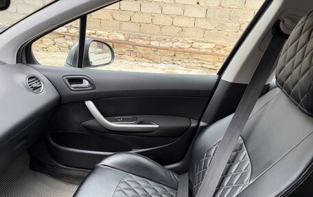 Peugeot 308 II, 2010 год, 310 000 рублей, 2 фотография