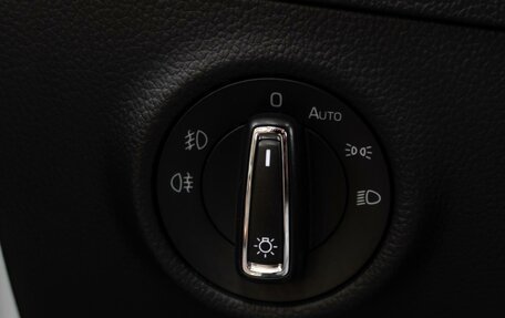 Skoda Superb III рестайлинг, 2015 год, 1 599 000 рублей, 21 фотография