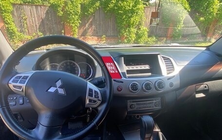 Mitsubishi L200 IV рестайлинг, 2014 год, 1 730 000 рублей, 8 фотография
