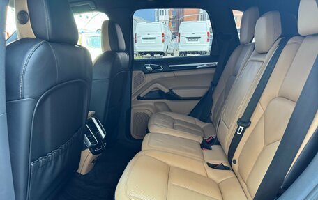 Porsche Cayenne III, 2015 год, 3 790 000 рублей, 27 фотография