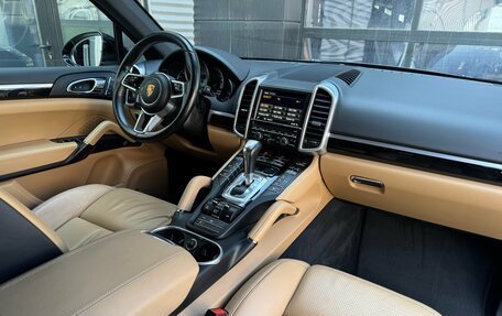 Porsche Cayenne III, 2015 год, 3 790 000 рублей, 32 фотография