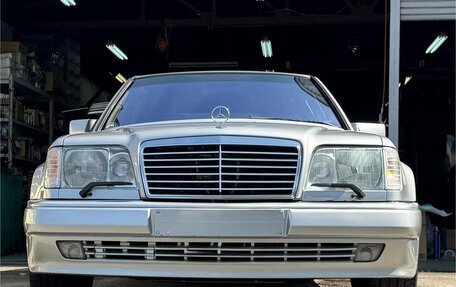 Mercedes-Benz E-Класс, 1995 год, 9 800 000 рублей, 2 фотография
