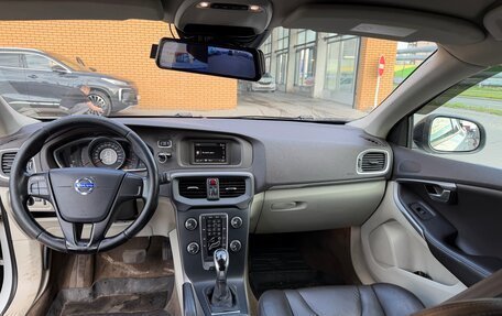 Volvo V40 Cross Country I, 2014 год, 1 000 000 рублей, 5 фотография