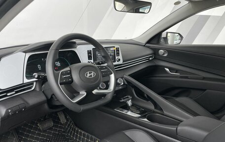 Hyundai Elantra, 2025 год, 2 820 000 рублей, 12 фотография
