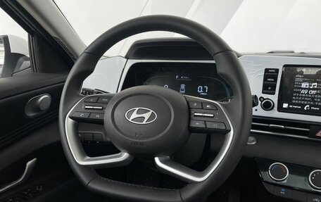 Hyundai Elantra, 2025 год, 2 820 000 рублей, 17 фотография