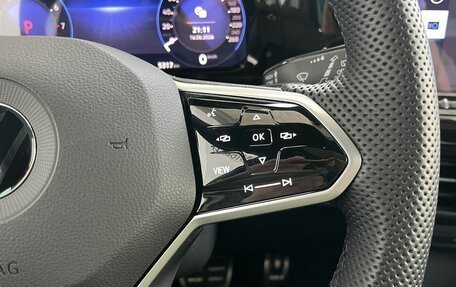 Volkswagen Golf VIII, 2024 год, 3 570 000 рублей, 23 фотография