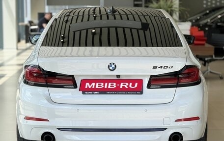 BMW 5 серия, 2018 год, 3 550 000 рублей, 6 фотография