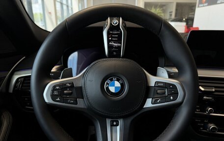 BMW 5 серия, 2018 год, 3 550 000 рублей, 14 фотография
