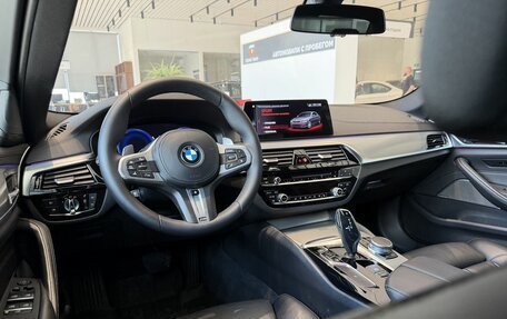 BMW 5 серия, 2018 год, 3 550 000 рублей, 22 фотография