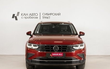 Volkswagen Tiguan II, 2021 год, 3 299 800 рублей, 2 фотография