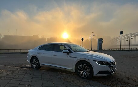 Volkswagen Arteon I, 2019 год, 2 250 000 рублей, 2 фотография