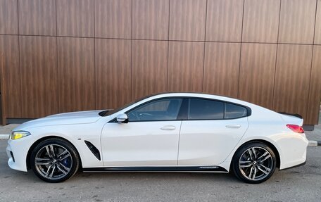 BMW 8 серия, 2019 год, 6 250 000 рублей, 3 фотография