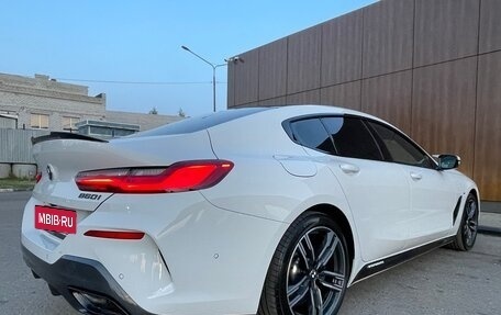 BMW 8 серия, 2019 год, 6 250 000 рублей, 11 фотография